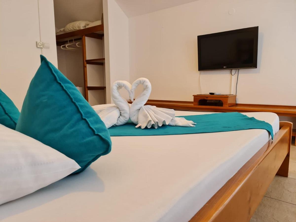 Casa Pescarilor Hotel Lunca  ภายนอก รูปภาพ