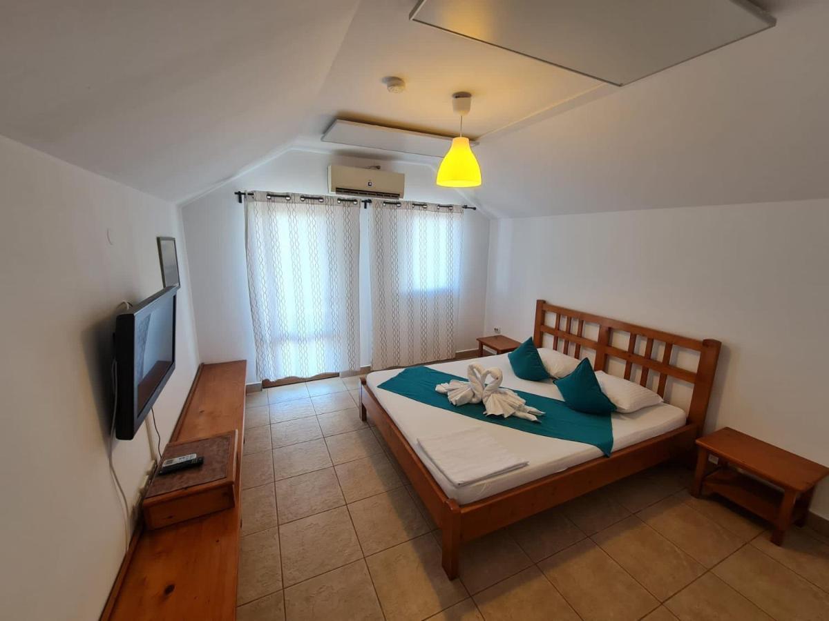 Casa Pescarilor Hotel Lunca  ภายนอก รูปภาพ