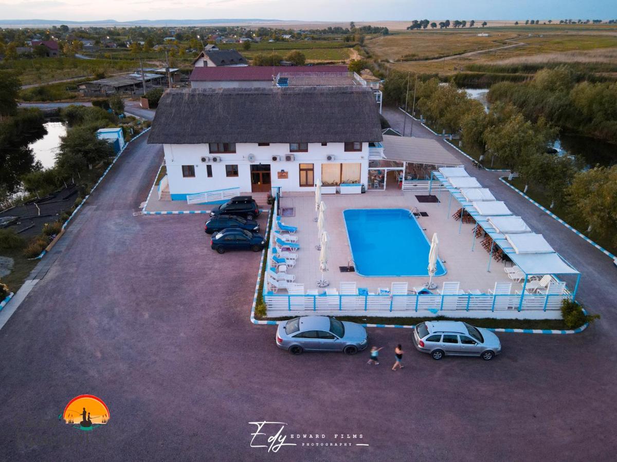 Casa Pescarilor Hotel Lunca  ภายนอก รูปภาพ